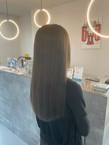 シーン(scene)&nbsp;オリーブグレージュ