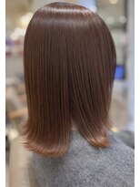 ヴィサージュファイン(VISAGE fine)&nbsp;乾かすだけで整う、上品ピンクブラウンヘア」