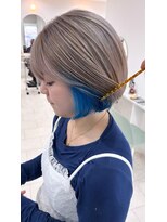 ヨーロ(yolo) ホワイトベージュ×インナーブルー