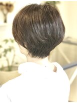 ヘアアンドメイクフリッシュ(HAIR&MAKE FRISCH) ダーク透明感ブルーアッシュ×ショートボブ