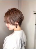 ヘルシーショートボブ/フェザーショート