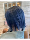 切りっぱなしボブ×ブルー