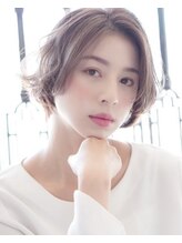 ビタミン(VITAMIN) 大人カジュアルショート