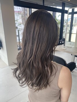 リア 近鉄八尾店(Lia) アッシュブラウン/ブラウンカラー／艶カラー