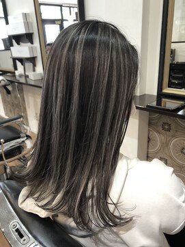 ジブドオブジェ(Jib d'obj) Contrast Highlights