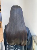 キュア 表参道(CURE)&nbsp;黒髪/グレージュカラー/ココアベージュ/ヘルシーロング[表参道]