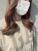 ヘアー ミッション 心斎橋店(hair Mission)&nbsp;柔らかベージュ　ビビットインナーカラー