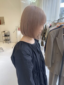 ハイブ 金沢(Hive) 10代20代ハイトーンホワイトミルクティーベージュショートボブ