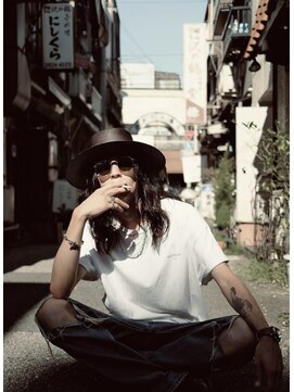 ラクーントウキョウ(RACCOON.TOKYO) ［カット/スパイラルパーマ］