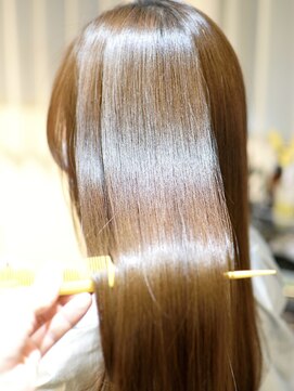 ベンジー オウン 代々木上原店(benji own) 酸性縮毛矯正+プレックスで現代最高水準ダメージケアストレート