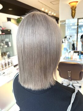 ゴッド ヘアーアンドメイク 高崎西口店(GOD Hair & Make) グレージュ