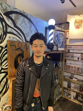 サンアンドマーリィズバーバー 駅前店(SON&MARLEY'S BAR BER) オールバックナチュラルパーマ/厚木バーバー