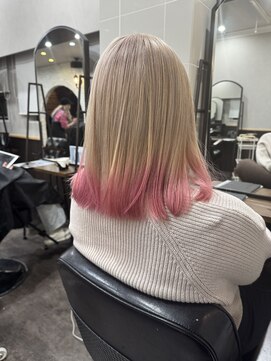 ルクスバイアフィナー(Luxo by Afinar) 【 町田 / Luxo by Afinar / ホワイト×ピンク】