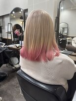 ルクスバイアフィナー(Luxo by Afinar) 【 町田 / Luxo by Afinar / ホワイト×ピンク】