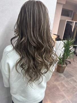 エル 新小岩(elu) 美髪/ワイドバング/レイヤーカット/くすみベージュ/新小岩駅