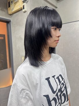 エイム(AiM) 顔周りレイヤーカット/ラベンダーブラック