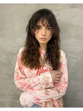 キイ ギンザ(k.e.y GINZA) ロングパーマ