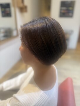 ラビアンフルール(La vie en Fleurs) ショートボブ