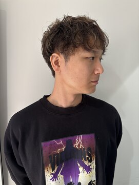 ルッツ(Lutz) ゆったりパーマ