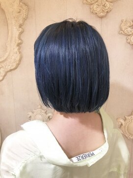 キャンバス バイ ネオリーブ 横浜西口(Canvas by neo.) 人と差をつけたいならハンサムボブ スカイブルー