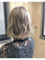 ラべリー 池袋(LOVELEY)&nbsp;【池袋】ミディアム　ミルクティーベージュ