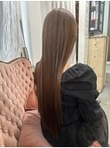 髪質改善サラサラ艶髪のスーパーロングスタイル