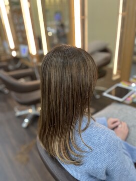 アパルトメント ジェシカ(l'appartement de Jessica) レイヤーグラデーションカラーアッシュ