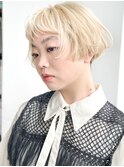 ベージュ/フレンチミニボブ/ケアブリーチ/刈り上げショート