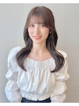 ルエ(rue) 大人可愛い＊ウェーブヘア＊ロング＊前髪あり＊グレージュ