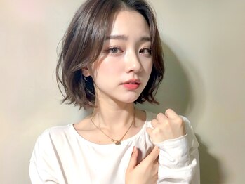 サニー(Sunny)の写真/【1番大事な顔周りはmm単位で調整】持ち込みウィッグカット対応◎