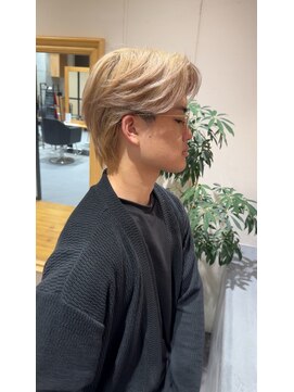 レックスヘアーインターナショナル(ReX HAIR INTERNATIONAL) 【吉元　龍一】ハイトーン毛流れウルフ