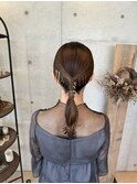大人可愛いお呼ばれヘアセットナチュラルローポニーテール