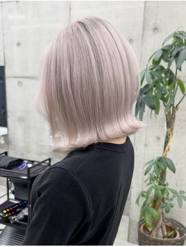 リノート バイ エゴル 名古屋(LINOET by ENGOL) ハイトーン/ホワイトブロンド/ホワイトパール/ホワイトシルバー