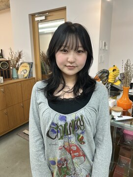 エルム 府中(yelm) 黒髪ミディアム韓国レイヤーハッシュカット