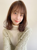 トゥーナ 表参道(tona) ミディアムレイヤー、外ハネボブ、グレージュ、脱白髪染め☆
