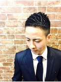 ツーブロックビジネスショートレイヤーかき上げコンマヘア