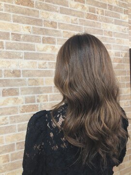 メルティエ(Mertie) 抜け感ロング☆　【Mertie　錦糸町】