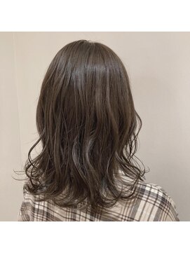 ネオヘアー 曳舟店(NEO Hair) シルバーアッシュ/インナーカラー/髪質改善/デザインカラー/曳舟