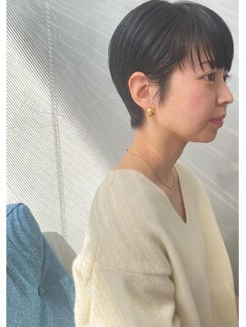 ワク(WAKU) ichida  style NO.3　マッシュショート黒髪　ヘルシースタイル