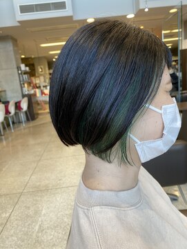ヘアールーム プリズム(Hair room Prism) ミニボブ×インナーカラー
