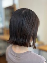 オッタントゥーノ(OttantunO 81) 切りっぱなしボブ