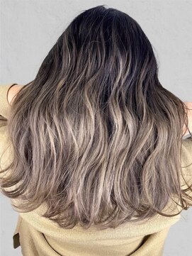 ディーバ 渋谷(D.I.E.V.A) 10代20代30代髪質改善ミディアムボブブロンドベージュ