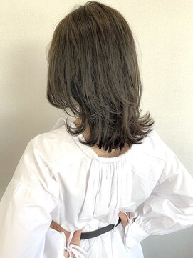 オグジュアリー 表参道(aux.) 大人かわいい/前髪［表参道/表参道駅］