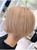 くびれショート/ホワイトベージュ/ブロンド