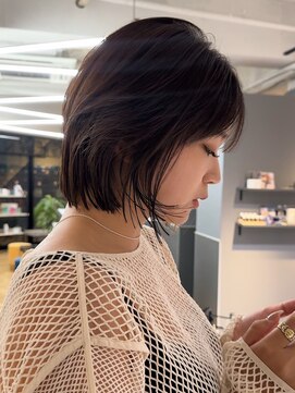 ジアン テラス(GIEN TERRASSE) レイヤーボブニュアンスボブ顎ラインボブ/岸本