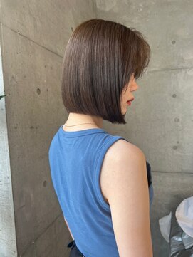 ヌーヴ(Nu:v) ワンレンボブ/オリーブベージュ