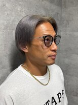 ルイス(L'wis)&nbsp;FC東京仲川輝人さん/シルバーカラー/刈り上げマッシュ/30代