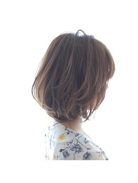 DAMANI 表参道 髪質改善/ヘッドスパ/ハイライト/白髪染め/白髪ぼかし/縮毛矯正 似合わせカット/ミディアムレイヤーカット[表参道駅]