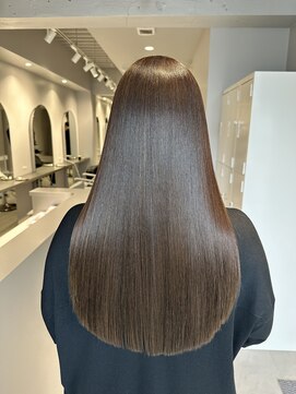 ムード(MOOD,) イメチェン/ピンクベージュ/アンブレラカラー/前髪/銀座駅