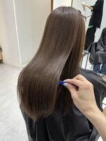 ジーナ 吉塚(Zina) 美髪ナチュラルベージュ【福田】吉塚美容室 縮毛矯正 髪質改善